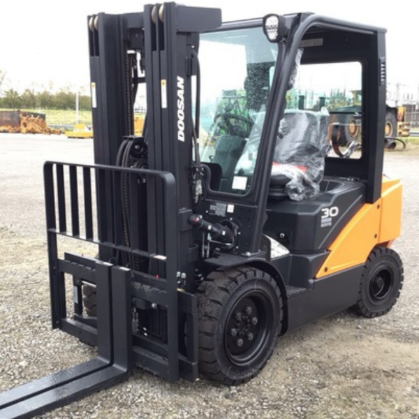 2013 JLG Skytrak 842 Telehandler - Heavy Equipment