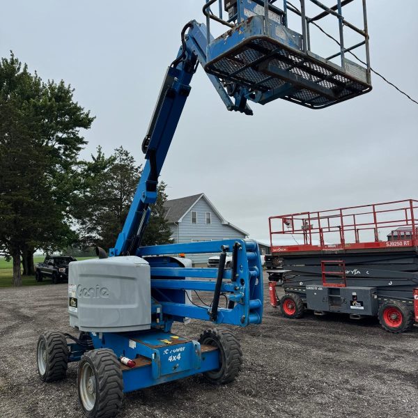 2012 Genie GTH 844 Telehandler - Heavy Equipment Blog News