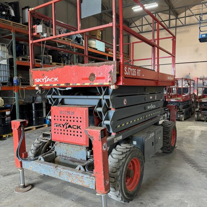 2013 JLG Skytrak 842 Telehandler - Heavy Equipment