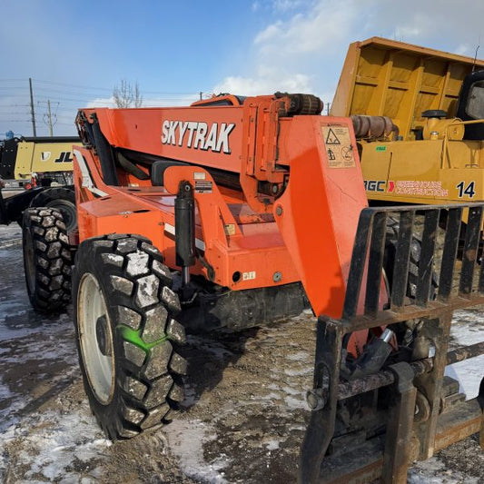 2013 JLG Skytrak 842 Telehandler - Heavy Equipment